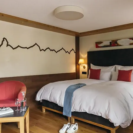 Otel La Couronne &