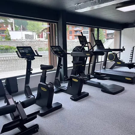 Hotel La Couronne & 4*