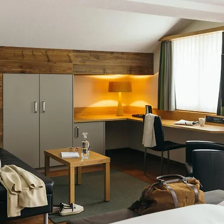 La Couronne & Otel 4*