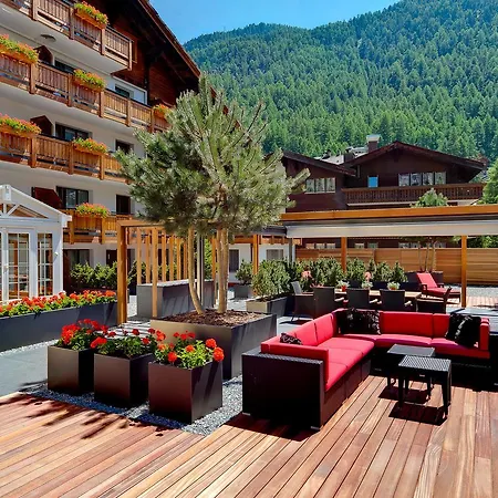 Otel La Couronne &