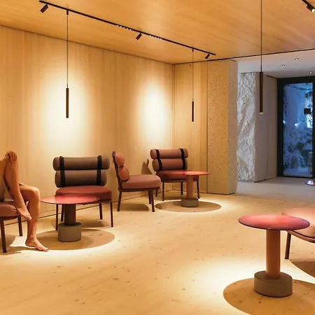 La Couronne & ホテル