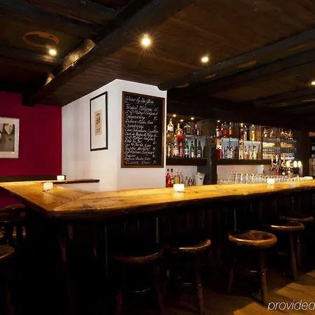 Hotel La Couronne &