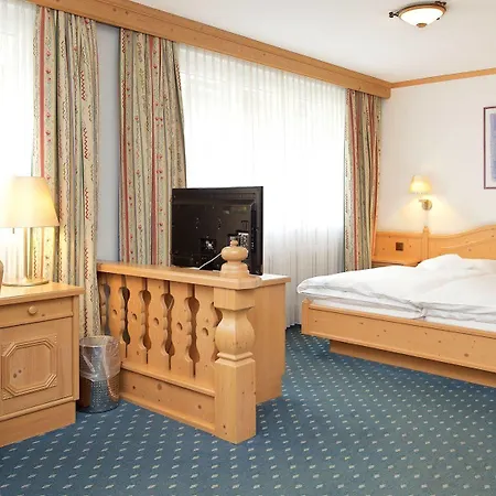 La Couronne & Hotel 4*